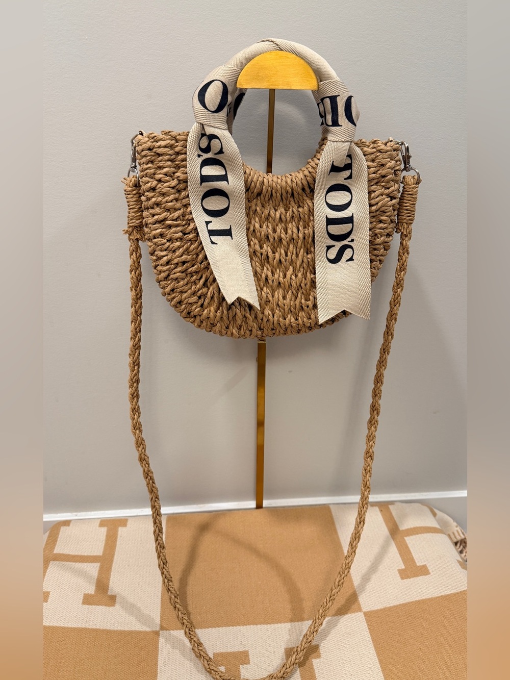 TODS Tan Woven RAffia Crossbody with Branded Cream Scarf NWT great Vacation bag